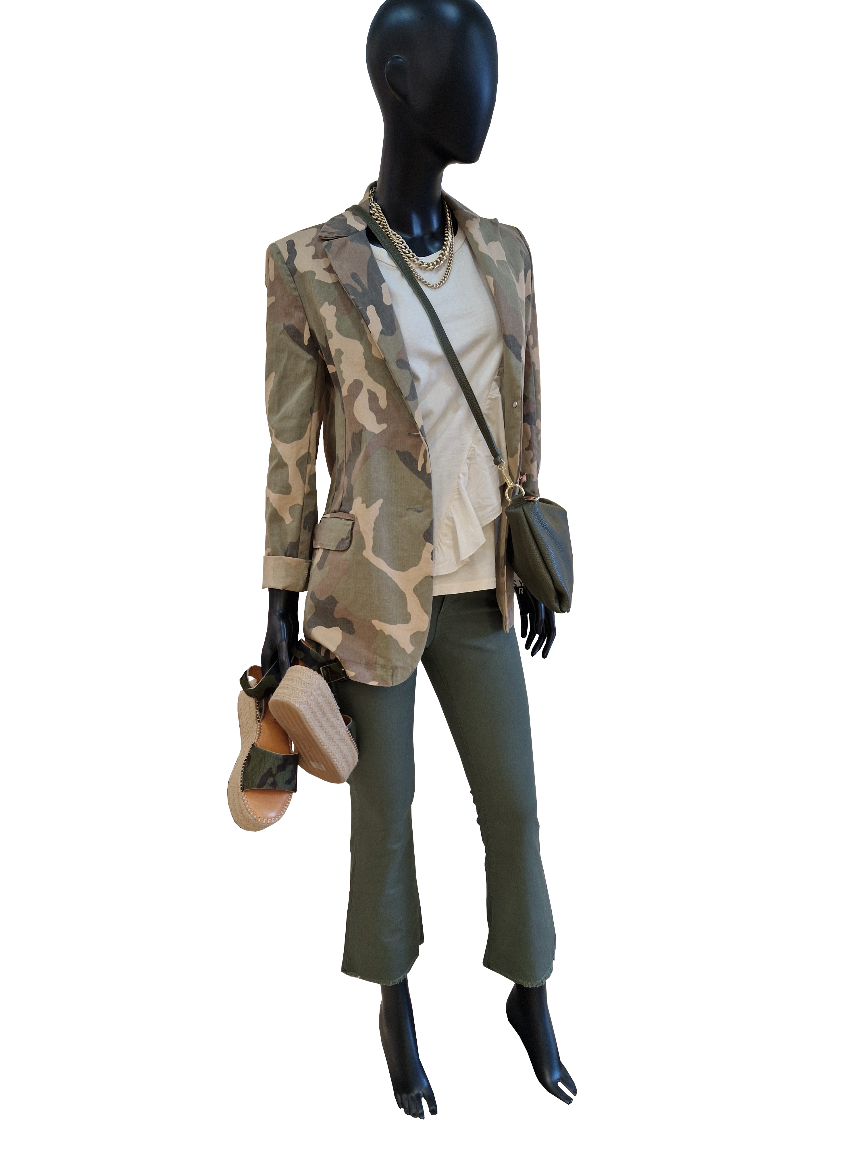 outfit verde militare